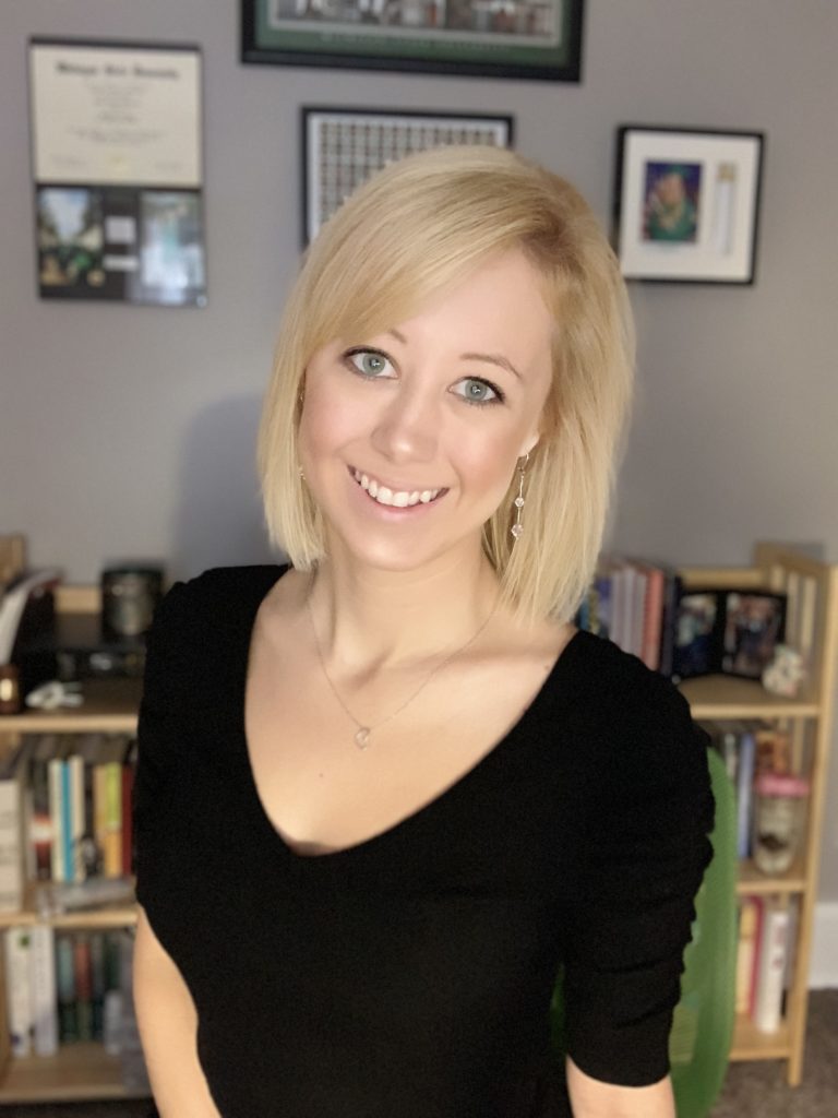 mConnexions Alexis Neumann _ mConnexions Writer Strategist